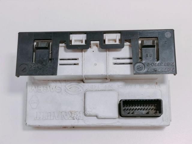 bontott RENAULT MEGANE II Multifunkciós Kijelző