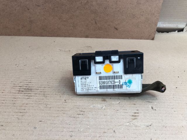 bontott RENAULT MEGANE II Multifunkciós Kijelző