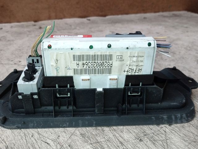 bontott RENAULT MEGANE II Óra (Időmérő)