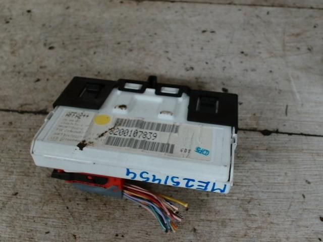 bontott RENAULT MEGANE II Óra (Időmérő)