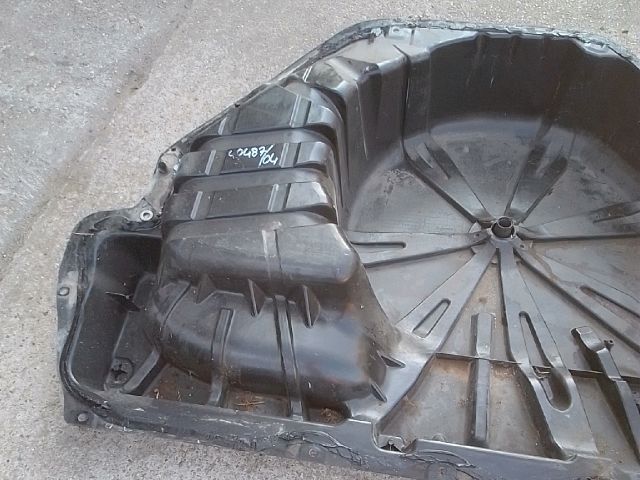 bontott RENAULT MEGANE II Pótkerék Tartó Fenéklemez