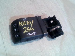 bontott RENAULT MEGANE II Rádió / CD Kapcsoló