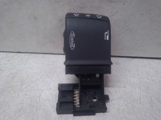 bontott RENAULT MEGANE II Rádió / CD Kapcsoló