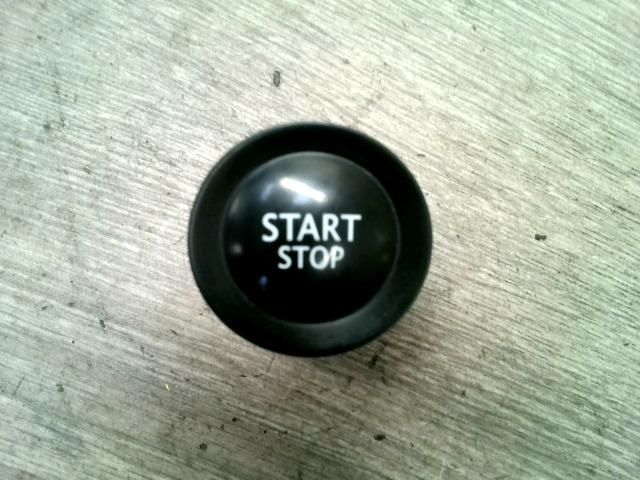 bontott RENAULT MEGANE II Start / Stop Indító Gomb