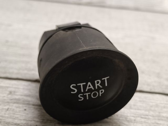 bontott RENAULT MEGANE II Start / Stop Indító Gomb