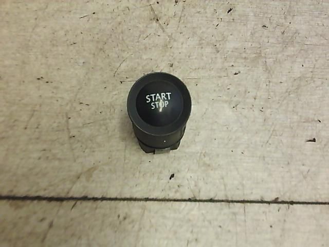 bontott RENAULT MEGANE II Start / Stop Indító Gomb