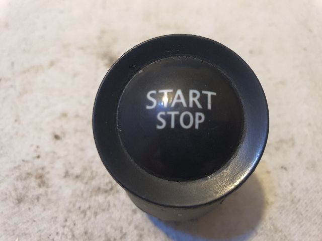 bontott RENAULT MEGANE II Start / Stop Indító Gomb