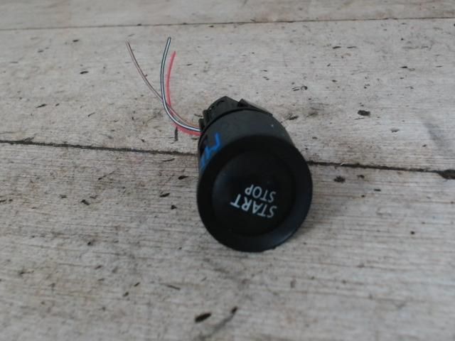 bontott RENAULT MEGANE II Start / Stop Indító Gomb