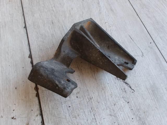 bontott RENAULT MEGANE II Tartó Bak