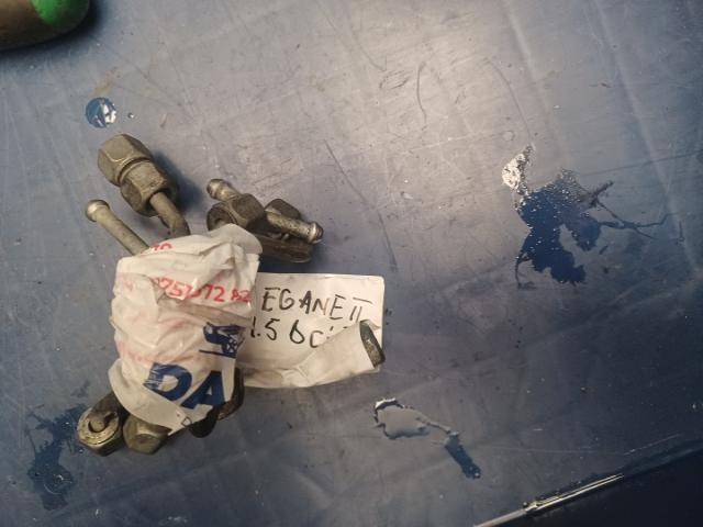 bontott RENAULT MEGANE II Üzemanyagcső