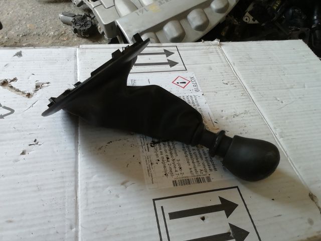 bontott RENAULT MEGANE II Váltószoknya