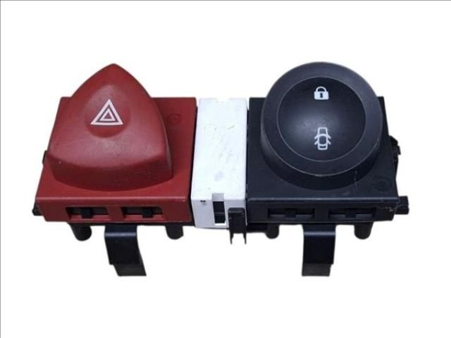 bontott RENAULT MEGANE II Vészvillogó Kapcsoló