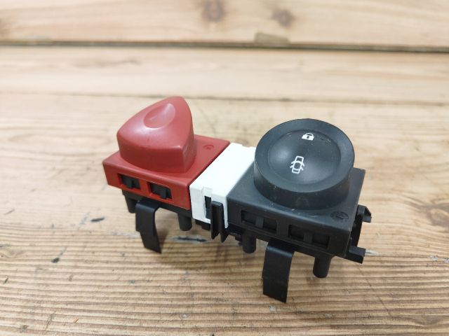 bontott RENAULT MEGANE II Vészvillogó Kapcsoló