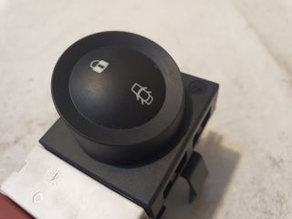 bontott RENAULT MEGANE II Vészvillogó Kapcsoló