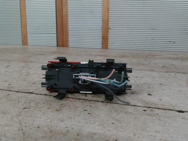 bontott RENAULT MEGANE II Vészvillogó Kapcsoló