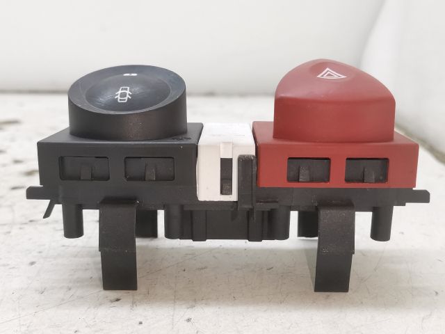 bontott RENAULT MEGANE II Vészvillogó Kapcsoló