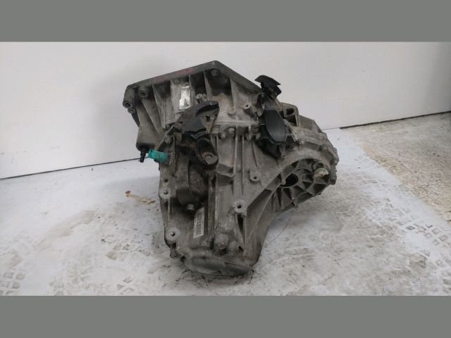 bontott RENAULT MEGANE III Váltó (Mechanikus)
