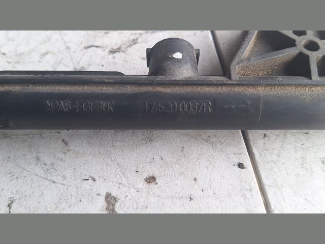 bontott RENAULT MEGANE III Közösnyomócső