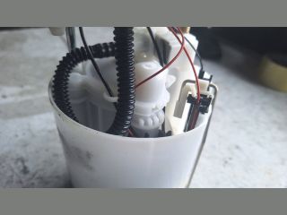 bontott RENAULT MEGANE III Üzemanyag Szivattyú