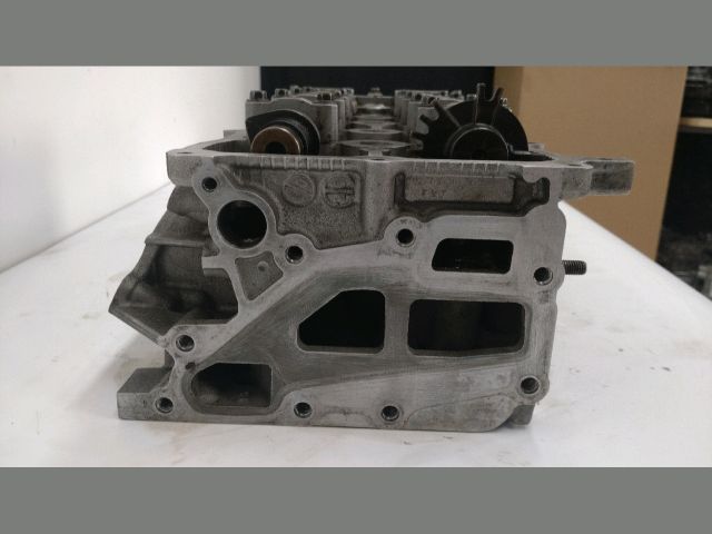 bontott RENAULT MEGANE III Hengerfej