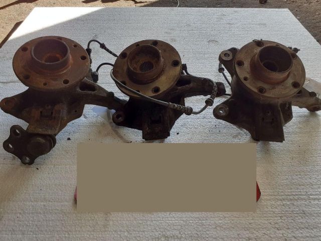 bontott RENAULT MEGANE III Bal első Csonkállvány Kerékaggyal