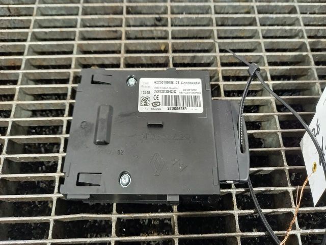 bontott RENAULT MEGANE III Gyújtáskapcsoló