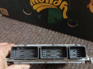 bontott RENAULT MEGANE III Motorvezérlő