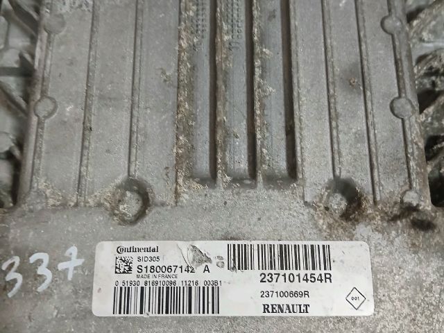 bontott RENAULT MEGANE III Motorvezérlő