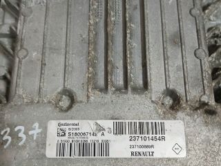 bontott RENAULT MEGANE III Motorvezérlő