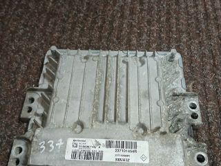 bontott RENAULT MEGANE III Motorvezérlő