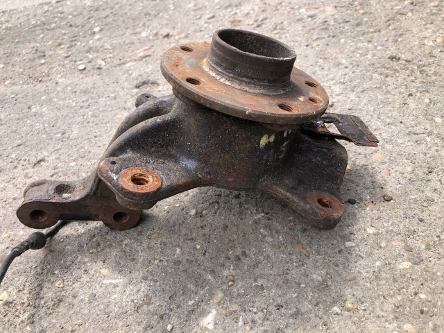 bontott RENAULT MEGANE III Bal első Csonkállvány Kerékaggyal