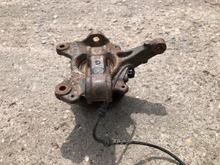 bontott RENAULT MEGANE III Bal első Csonkállvány Kerékaggyal