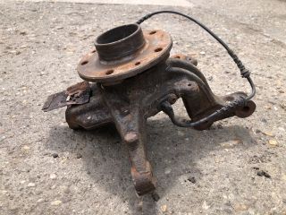 bontott RENAULT MEGANE III Bal első Csonkállvány Kerékaggyal