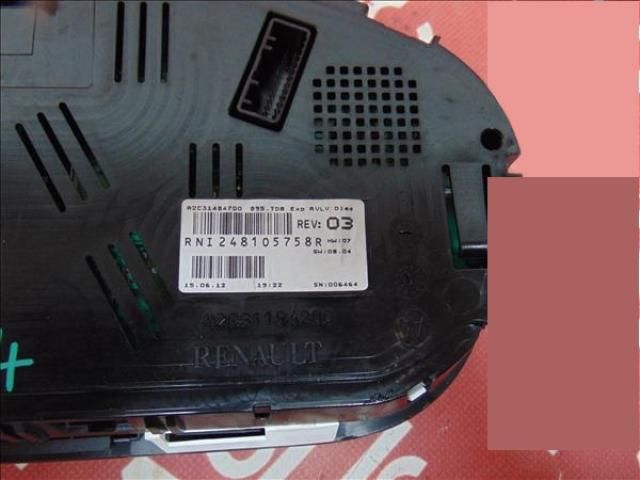 bontott RENAULT MEGANE III Kilométeróra