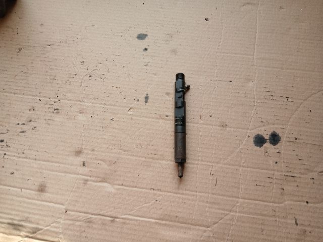 bontott RENAULT MEGANE III Porlasztó (1 db)