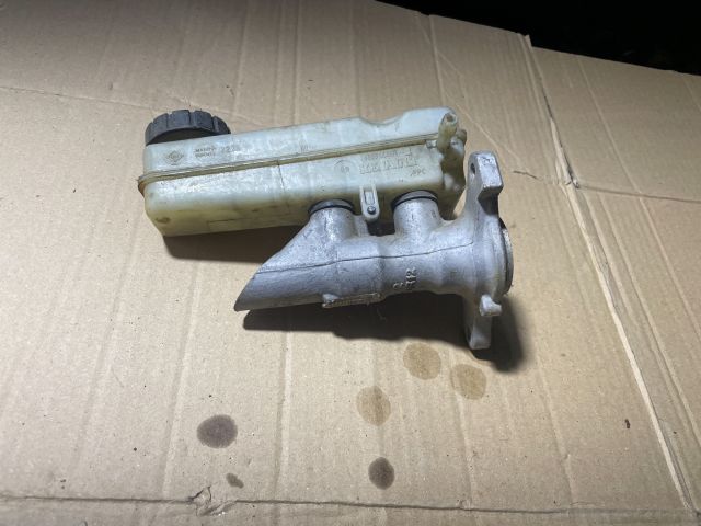 bontott RENAULT MEGANE III Főfékhenger