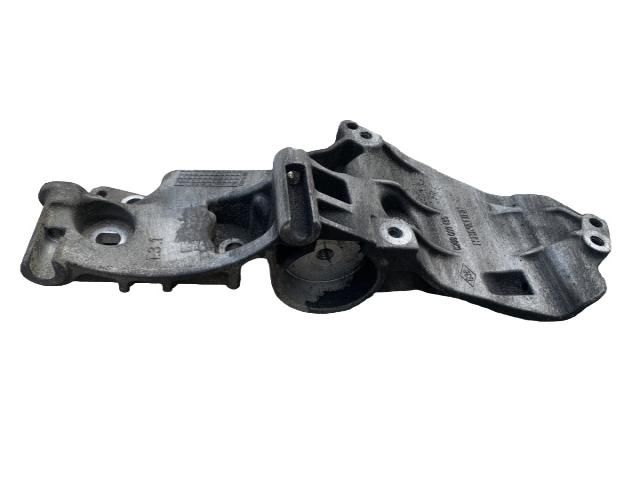 bontott RENAULT MEGANE III Generátor Tartó Bak