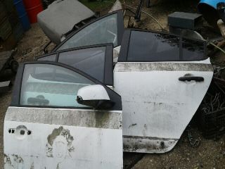 bontott RENAULT MEGANE III Generátor