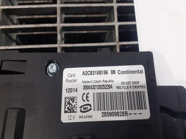 bontott RENAULT MEGANE III Gyújtáskapcsoló