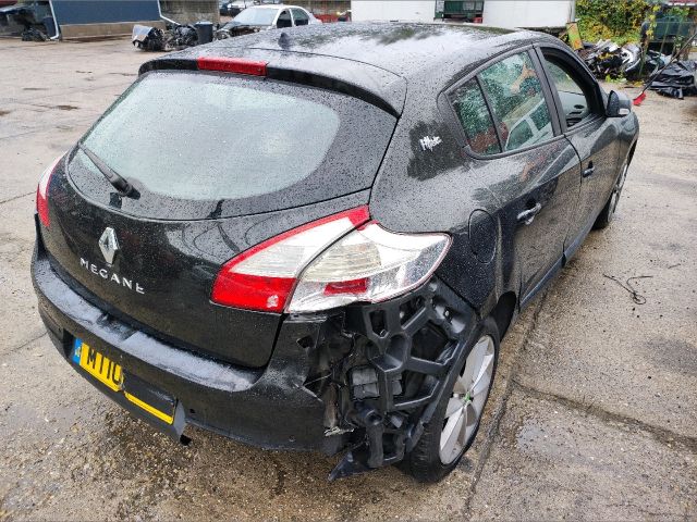 bontott RENAULT MEGANE III Jobb Féltengely