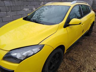 bontott RENAULT MEGANE III Bal első Csonkállvány Kerékaggyal