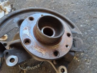 bontott RENAULT MEGANE III Bal első Csonkállvány Kerékaggyal