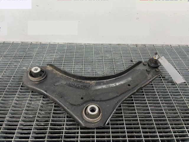 bontott RENAULT MEGANE III Bal első Lengőkar