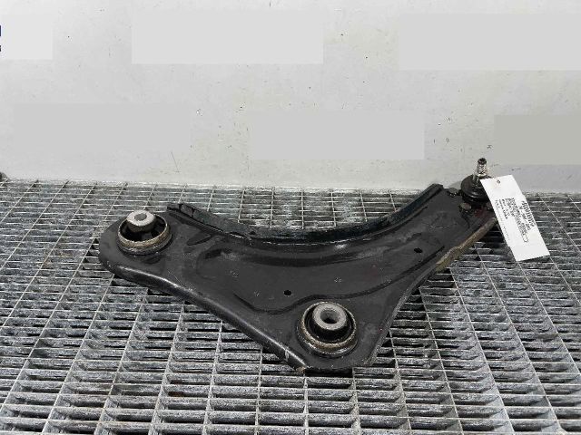 bontott RENAULT MEGANE III Bal első Lengőkar