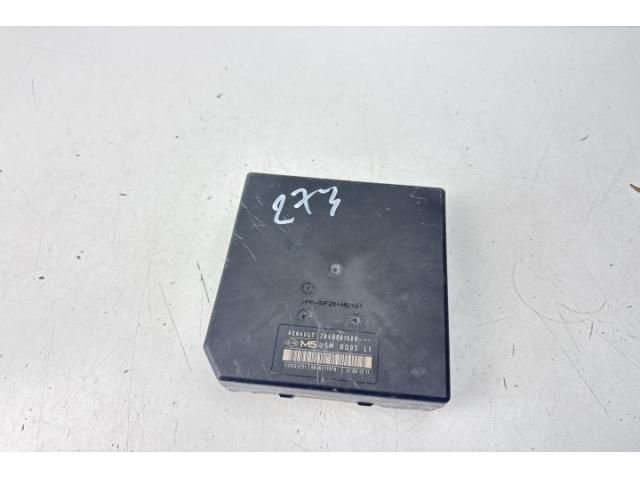 bontott RENAULT MEGANE III Biztosítéktábla Motortér