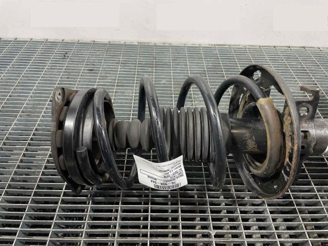 bontott RENAULT MEGANE III Első Rugó