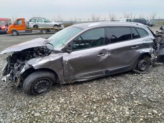 bontott RENAULT MEGANE III Generátor