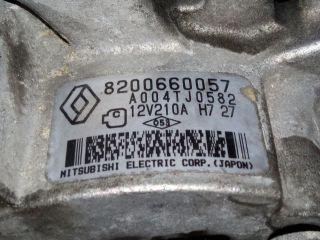 bontott RENAULT MEGANE III Generátor