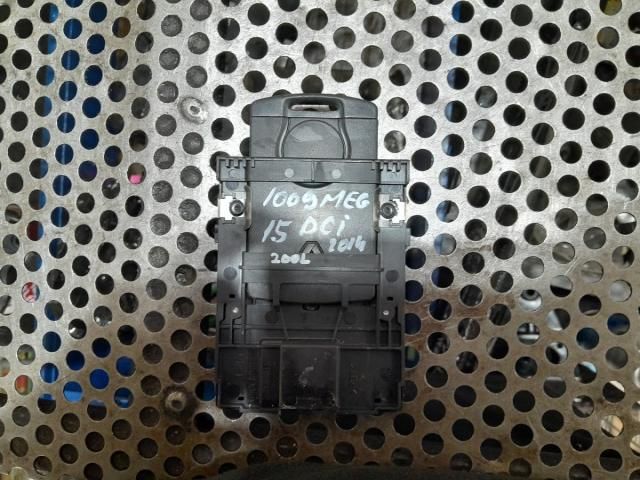 bontott RENAULT MEGANE III Gyújtáskapcsoló