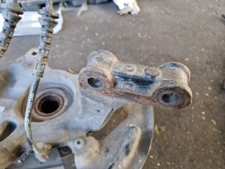 bontott RENAULT MEGANE III Jobb első Csonkállvány Kerékaggyal